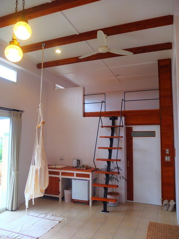 Somos Bed and Breakfast Kunigami Buitenkant foto