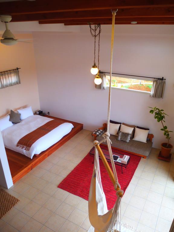 Somos Bed and Breakfast Kunigami Buitenkant foto