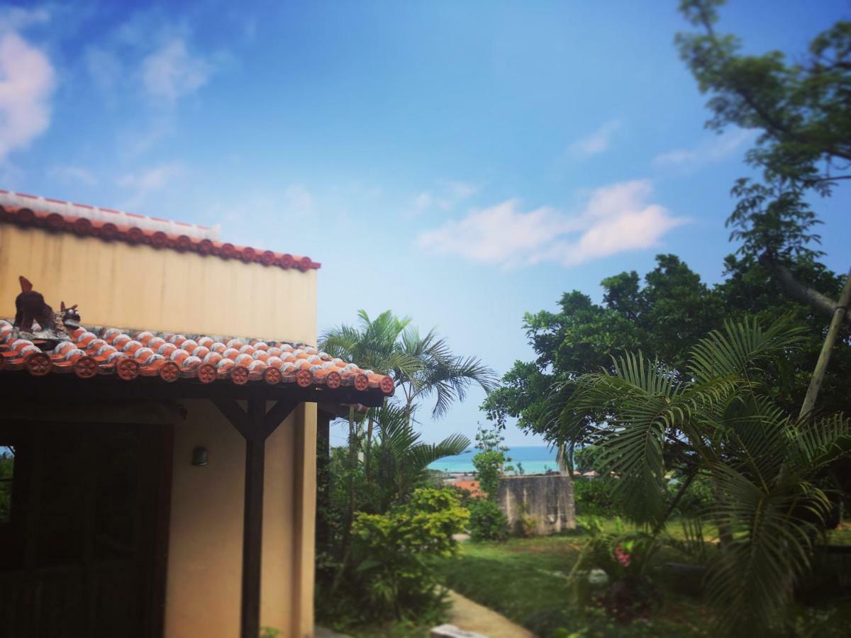Somos Bed and Breakfast Kunigami Buitenkant foto